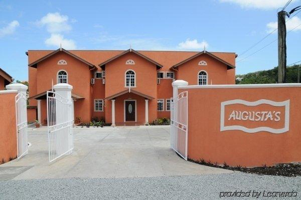 Augusta'S Apartments Rodney Bay Exteriör bild